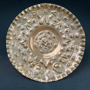 Vintage Handcrafted Aztec Mayan Calendar Hammered Copper Wall Decor