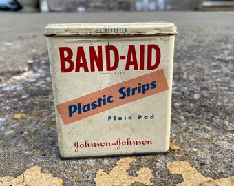 Vintage metal Band-Aid brand bandage Tin Johnson & Johnson Made in USA