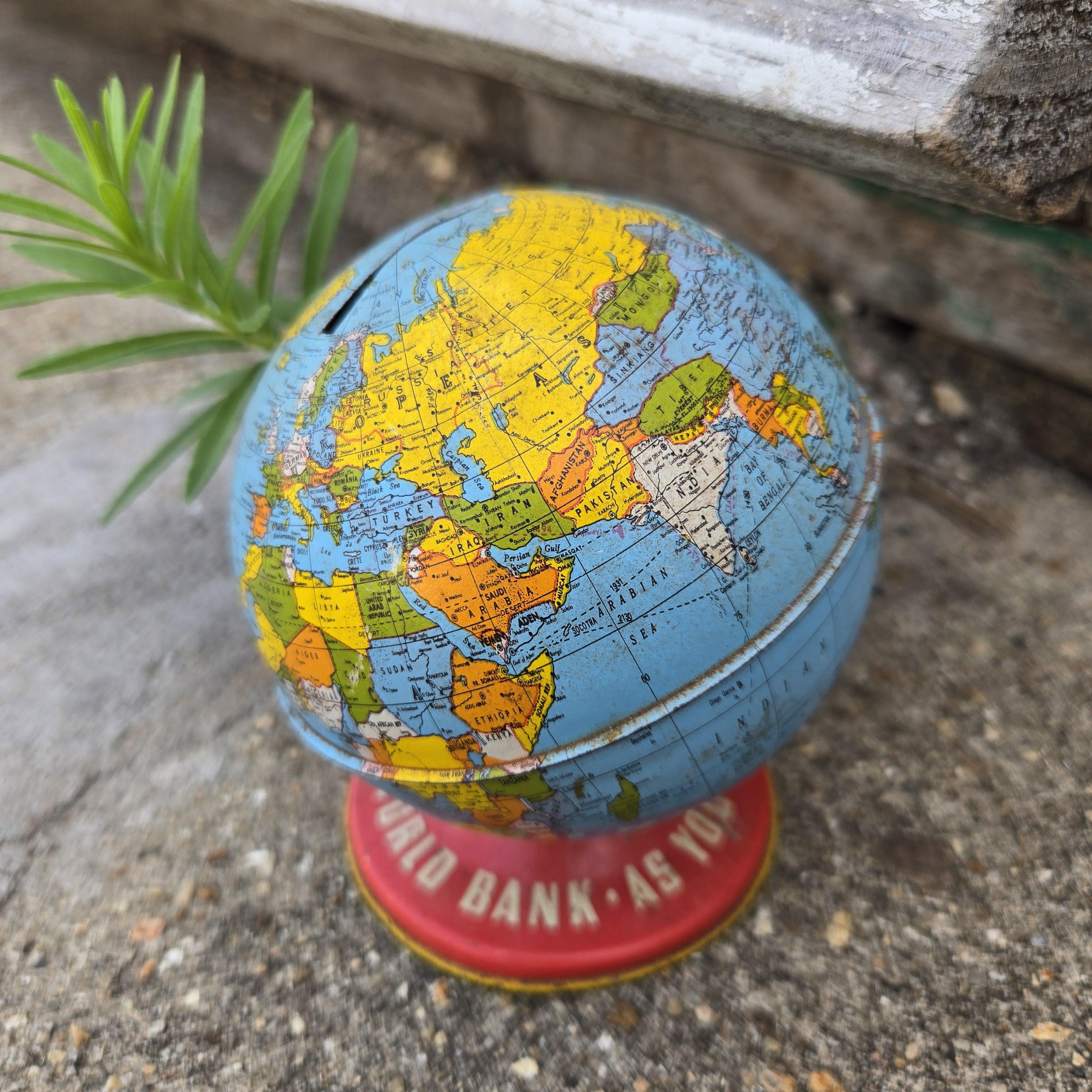Vintage l bank メタルバンク Vintage Metal Globe Coin Bank - Etsy