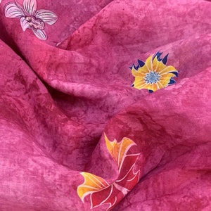 Thin 100% Ramie Fabric Rosy Ramie With Yellow Blue Floral For Summer Dress