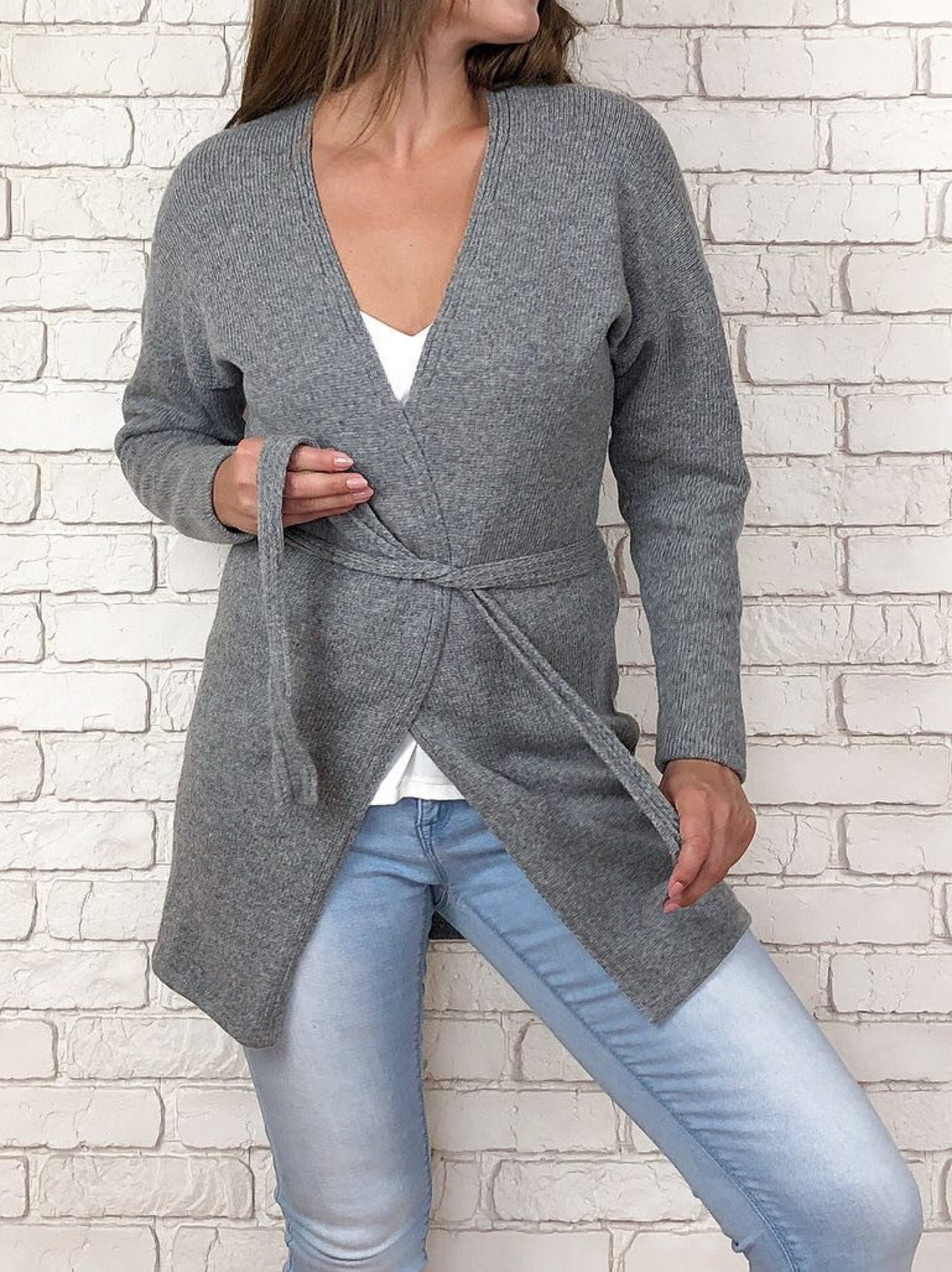 Gray Wool Cardigan in size S with long sleeves and belt Hand | Etsy
