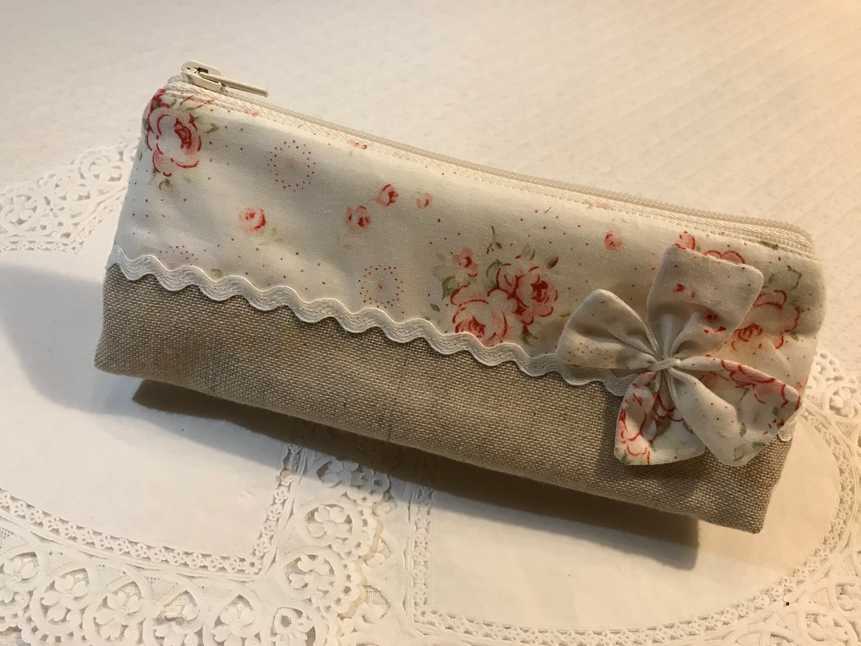 Trousse d'écolière