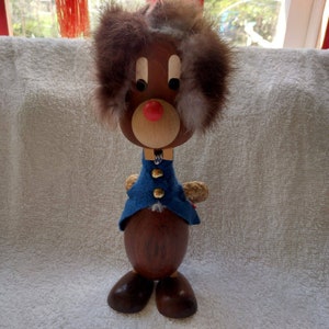 Mid Century teak Scandinavian buck toothed 8 1/2 clown? figurine