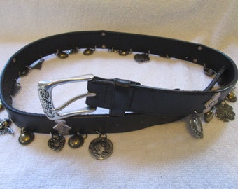 1993 Brighton woman's Belt, black with 22 charms, USA, L40103
