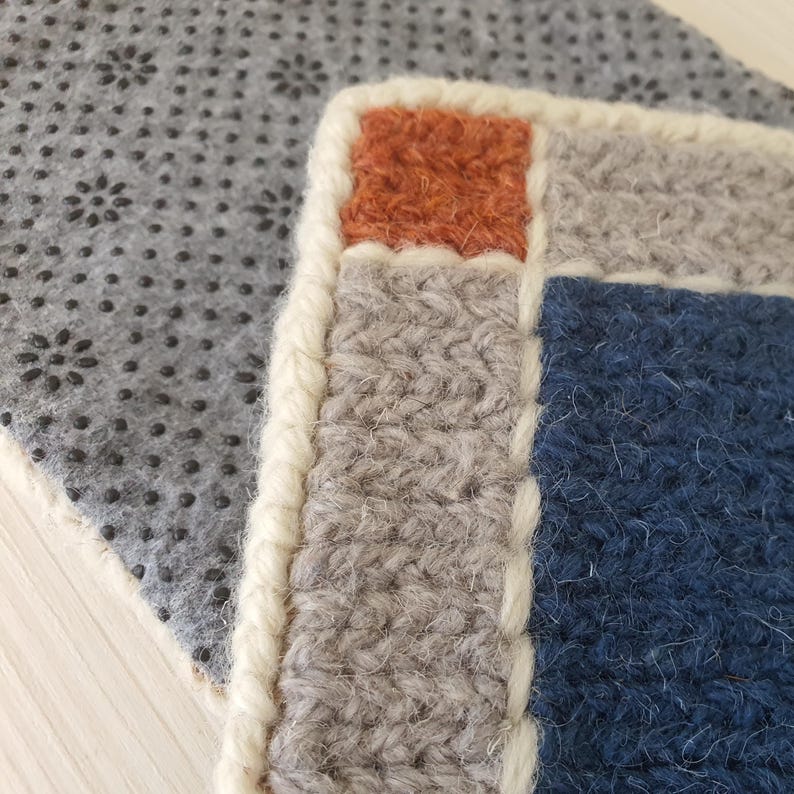 Blaue Wolle Untersetzer (4er Set) Handbestickte Jute, hitzebeständige Tischsets Bild 7