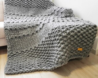 Gray Chunky Knit Wool Throw Blanket, Textured Minimalist Sofa Throw
