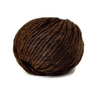Pure wool brown Giant yarn Super bulky Chunky yarn for Knitting blanket Roving wool Merino wool skein Thick wool yarn Christmas Gift for her