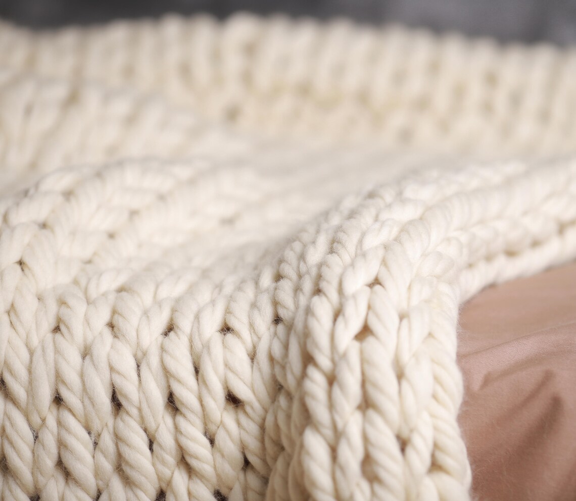 Chunky knit blanket Super bulky blanket Chunky knitting Big Etsy