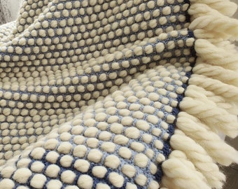 Chunky crochet blanket Wool Blue white thick knit throw blanket, 55"x 79"