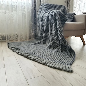 Chunky warm blanket gray, Australian wool thick throw, handmade plaid