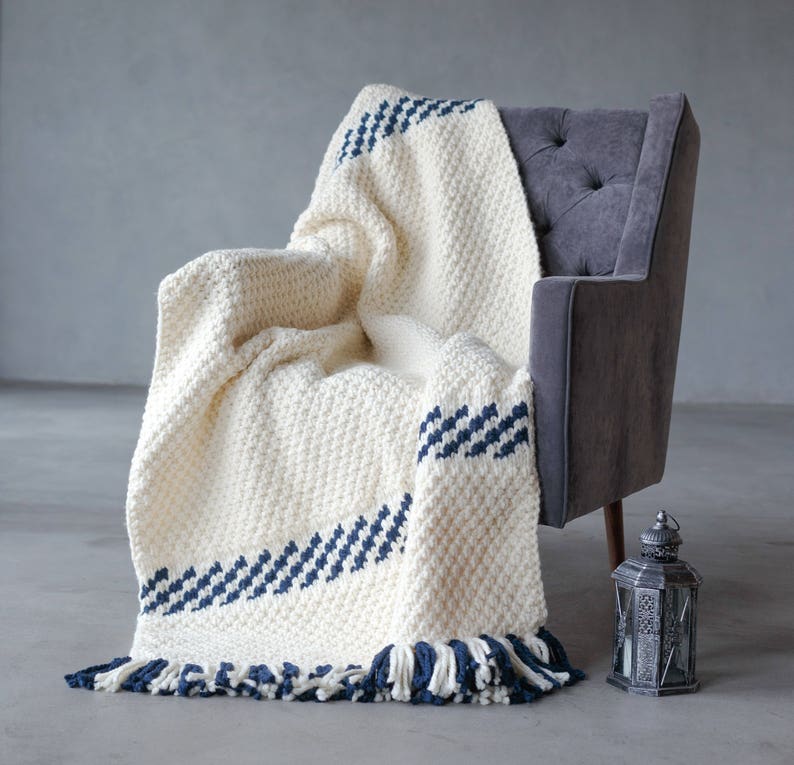 Knit throw blanket white Striped deep blue Wool blended sofa blanket image 2