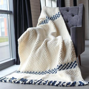 Knit throw blanket white Striped deep blue Wool blended sofa blanket image 3