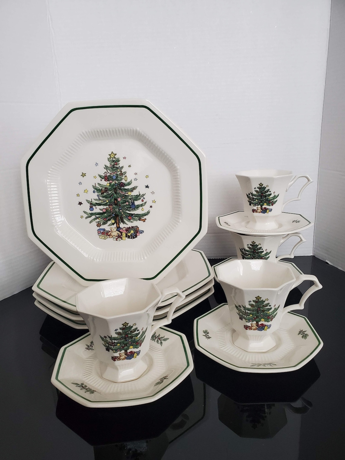 Nikko Christmastime 12 PC Dinnerware Set Serving For 4  Etsy