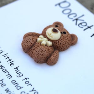 Oso de abrazo de bolsillo: oso de amor, regalo del día de San Valentín, un recuerdo sincero, un recuerdo, un afecto preciado, un regalo de amor infinito.
