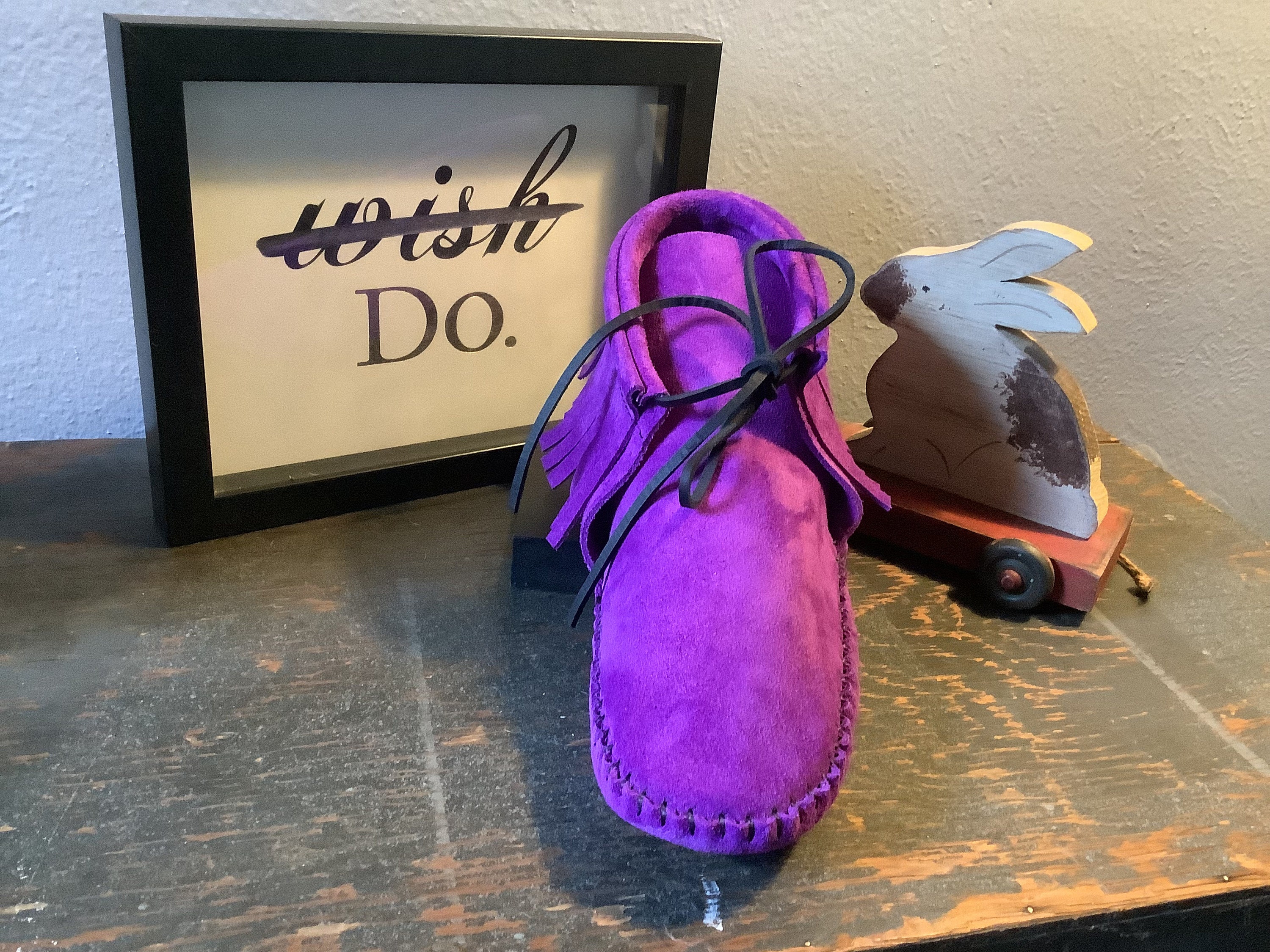 Grounding, leather, handcrafted, suede, artisanal