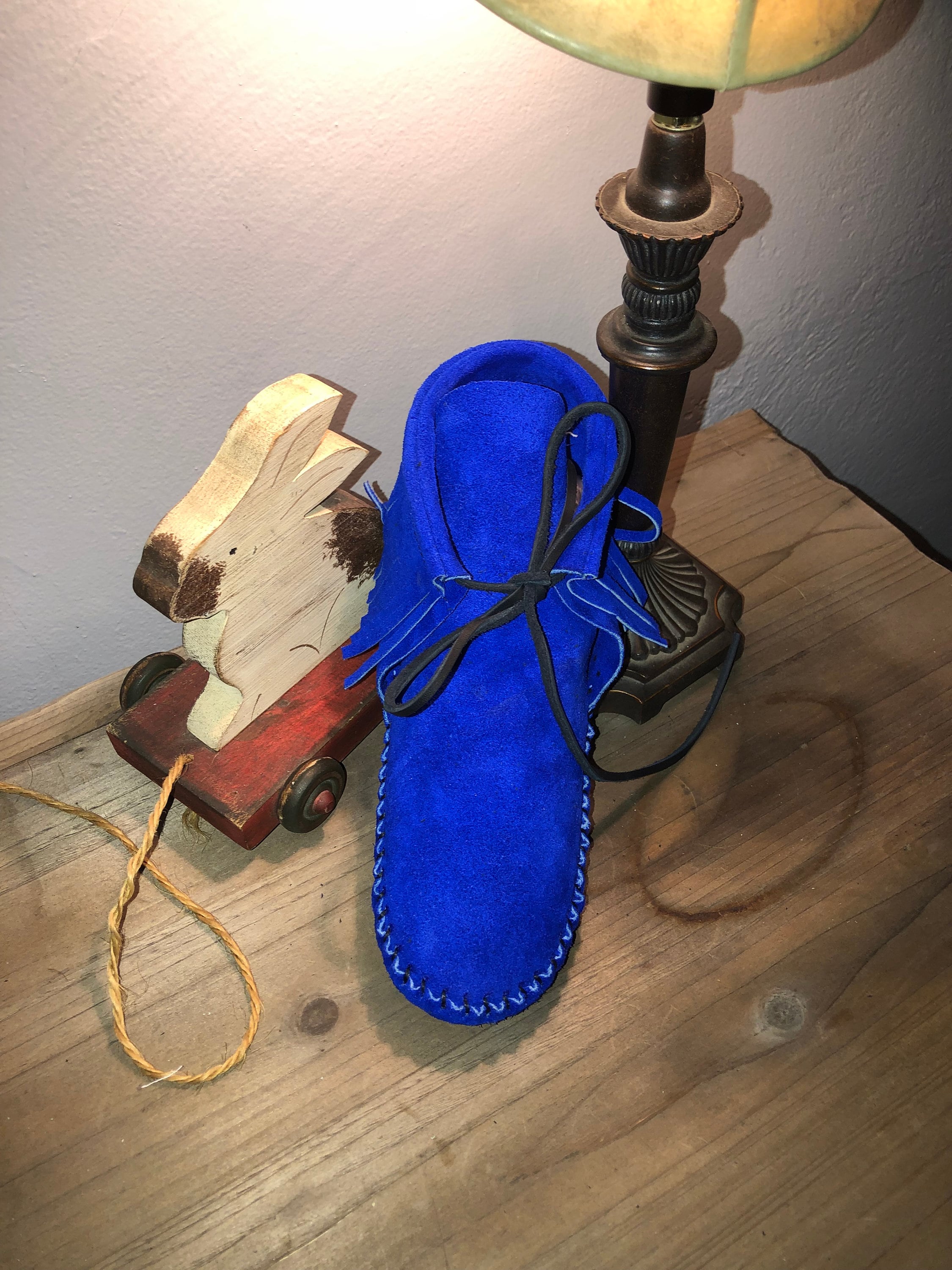 Grounding, leather, handcrafted, suede, artisanal