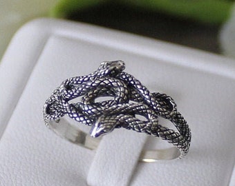 Sterling Silver Snake Nest Ring * Double Headed Snake * Twin Serpent Ring * Ouroboros Ring * Snake Ring * Serpent Ring