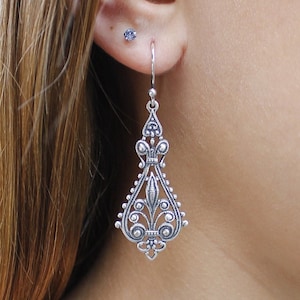Silver Art Deco Earrings * Ornate Victorian Filigree Chandelier Earrings * Silver Filigree Earrings * Lightweight * Art Nouveau Earrings