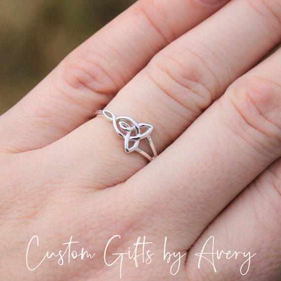 Sterling Silver Celtic Motherhood Knot Ring Celtic Mother Knot Ring Celtic Jewelry Etsy