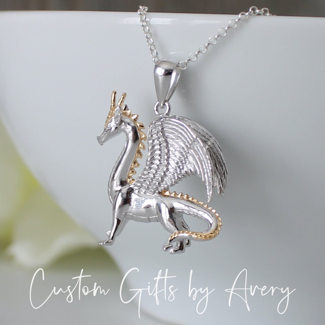 A dragon necklace discount