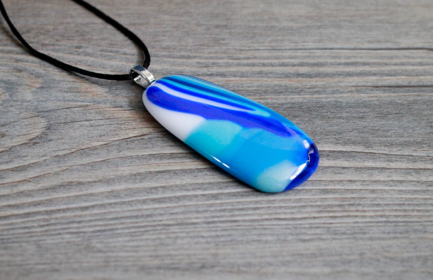Puddle Necklace main image 1