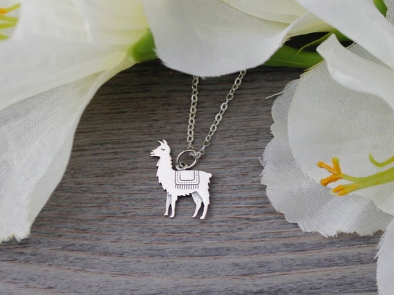 Collar de llama de plata esterlina Colgante de llama de plata Alpaca  Encanto animal Espíritu animal Guía espiritual Plata de ley 925 -   México