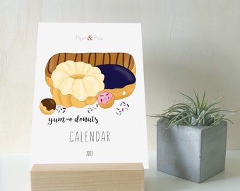 2023 Desk Calendar - Monthly Calendar of Donut Art Prints, a Perfect Christmas Gift, Donut Gift, Desk Accessory, or Donut Lover Gift