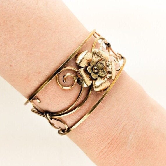 Rose Gold Floral Bracelet