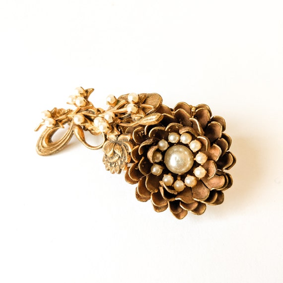 Miriam Haskell Floral Brooch