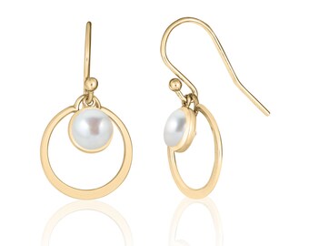 Dainty Pearl Drop Dangle Earrings in 14K Gold Filled, Minimalist Simple Everyday Earrings, Pearl Jewelry, June Birthstone Earrings