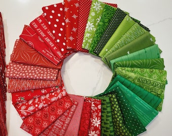 Christmas Holly Jolly red and green fat quarters fabric bundle of 30. Top quality cotton.  Cheerful red. Holly and pine green. Huge savings