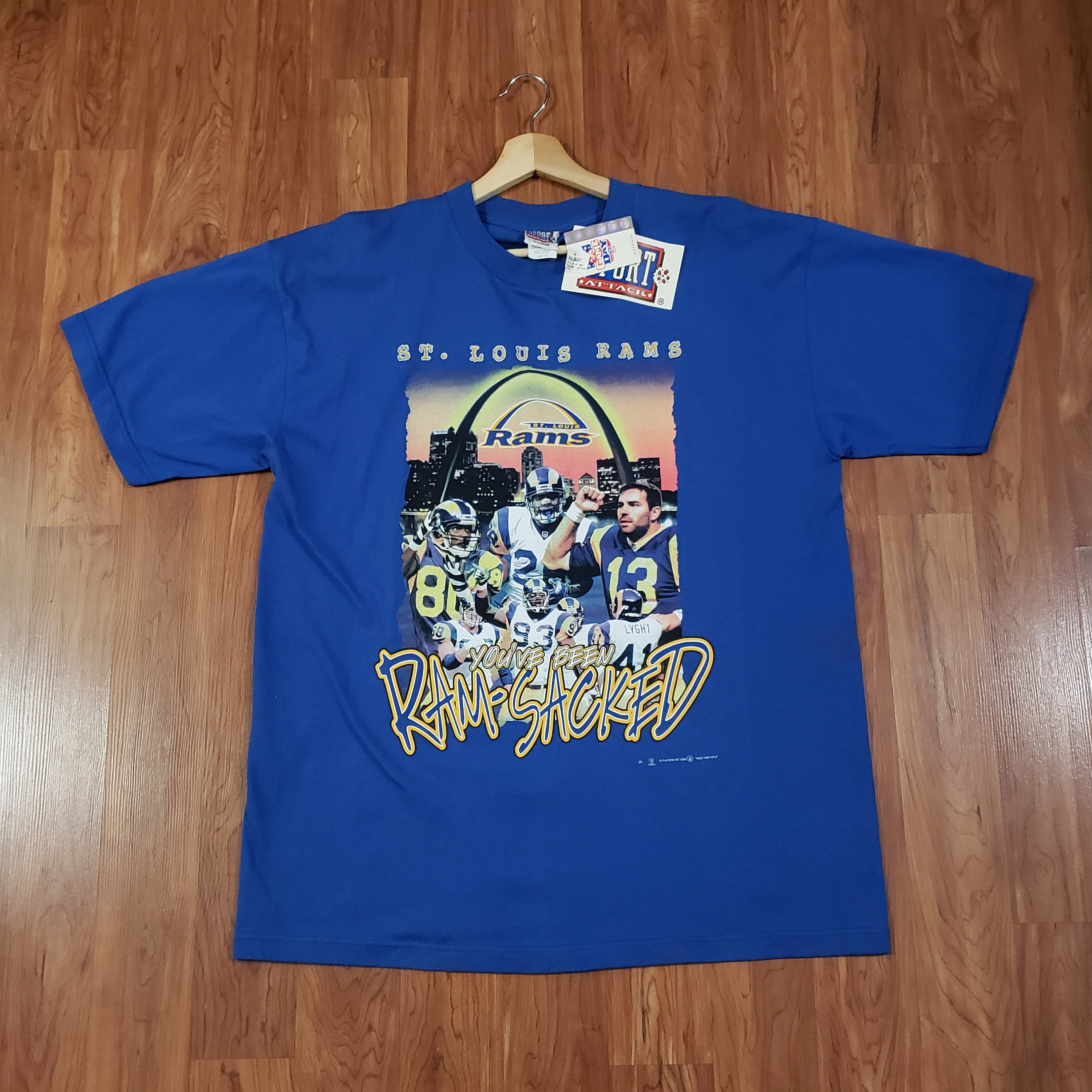 CustomCat Los Angeles Rams Vintage NFL T-Shirt Navy / M