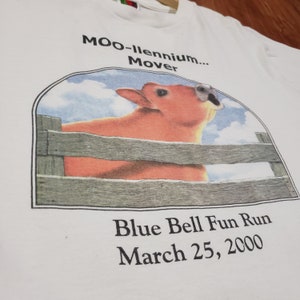 Vintage y2k 2000s Blue Bell Ice cream company shirt white tshirt adult Medium Moo-llennium mover fun run dated 3/25/2000 Millennium cow image 6