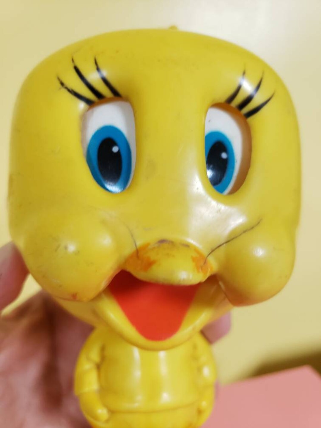Vintage 1976 MATTEL Talking Tweety Bird Yellow With Pull String Vintage