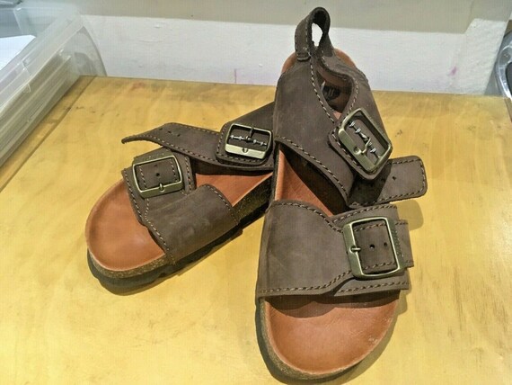 scholl leather sandals