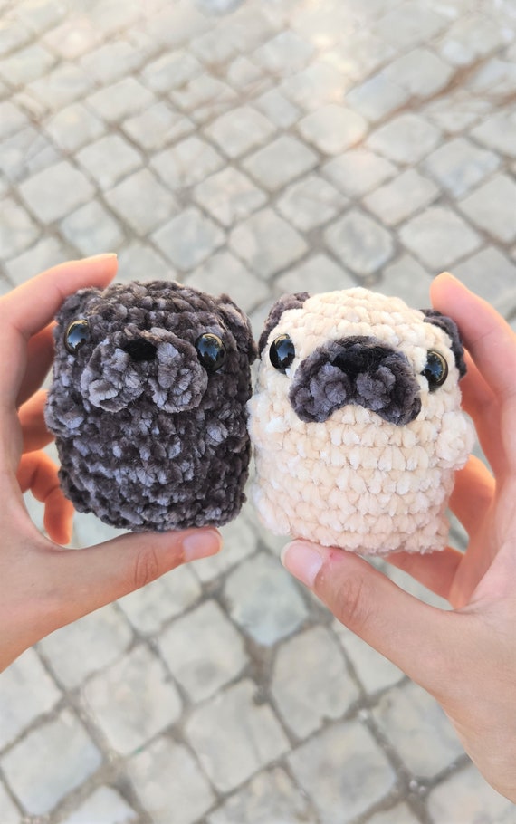Peluche de perro Pug Pequeno perro Pug de peluche hecho a mano tejido a crochet Etsy Mexico