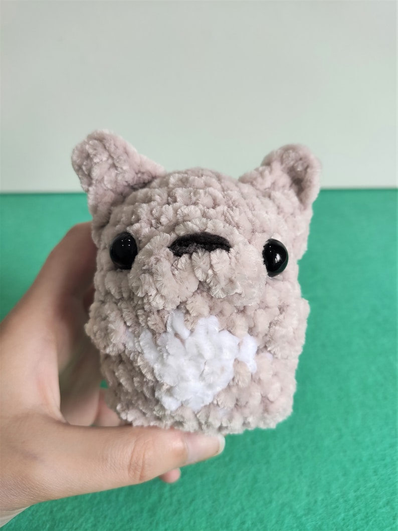 Frenchie Bulldog Buddies Plush Keychain Crochet PATTERN Peluche Amigurumi Carlin image 3