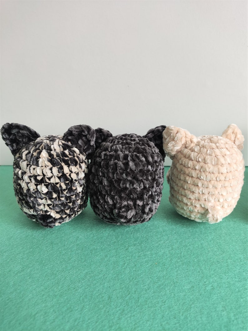 Frenchie Bulldog Buddies Plush Keychain Crochet PATTERN Amigurumi Pug Plushie Toy image 8