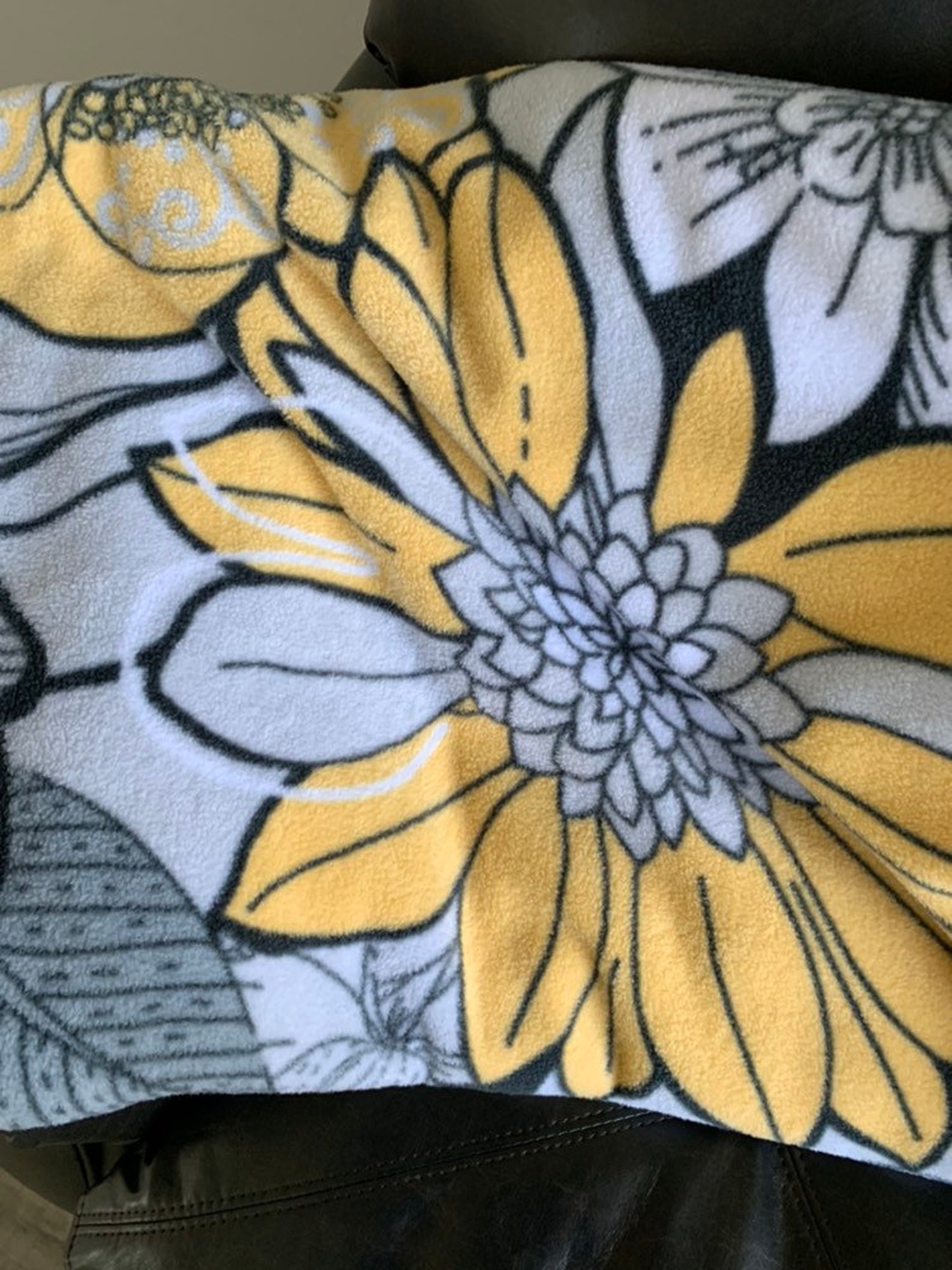 Flower Fleece Blanket/Throw Etsy