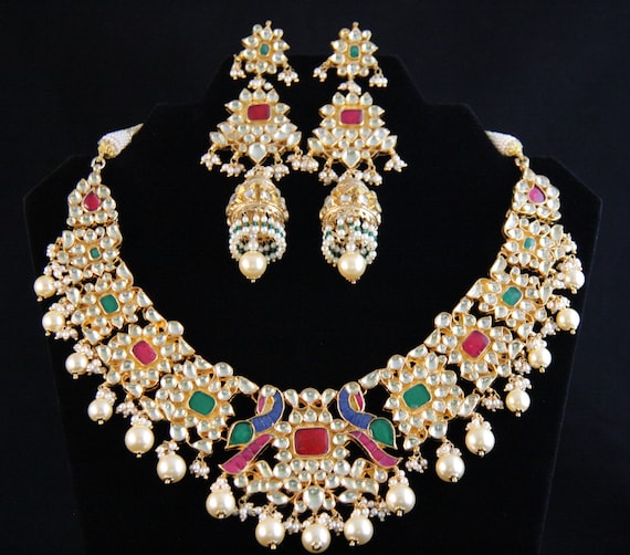 Navratna Peacock Choker