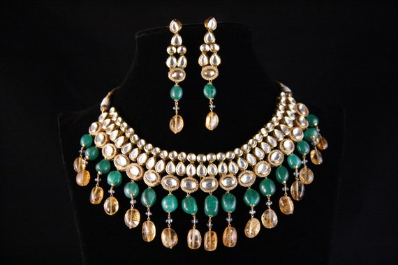 Kundan Pearl Necklace Set