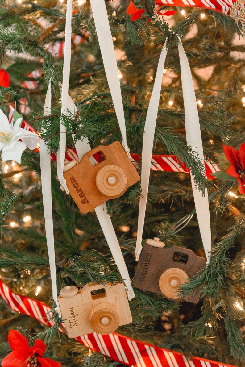 Personalized Children/'s Wooden hardwood toy camera Maple Photographer Gift