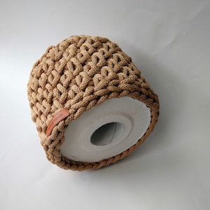Crochet toilet paper cover/housewarming gift/bathroom decor/crochet bathroom storage/toilet paper storage