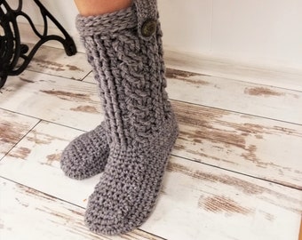 Crochet women slippers with non slip double soles/crochet womens boots/slippers/crochet womens slippers handmade/crochet wool slippers