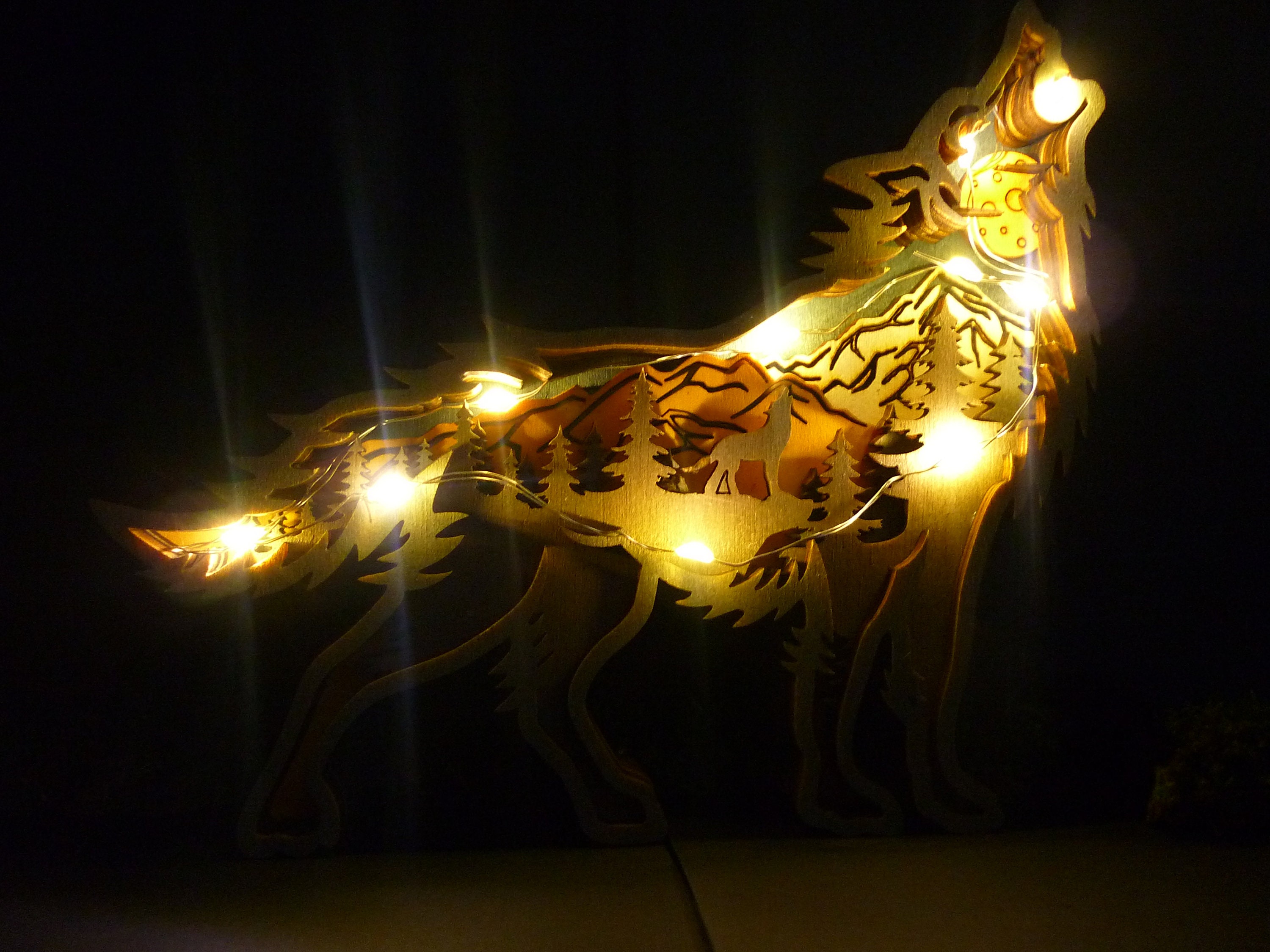 Loup Déco en Bois, Guirlande Lumineuse