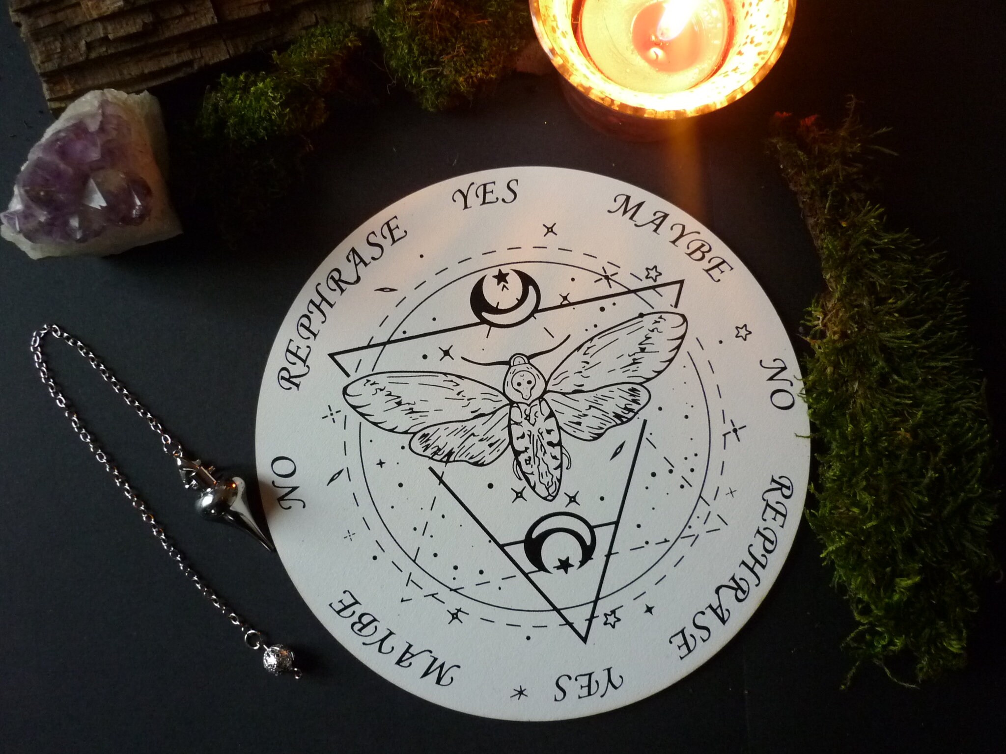 Planche Papillon de Nuit Sphinx Pour Pendule , Outil Divinatoire,