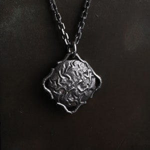Man&#39;s Necklace Sun Pendant in Oxidized Sterling Silver