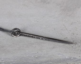 Handgefertigte Halskette für Männer Langer Speer Spike Anhänger Einzigartiger Schmuck aus Sterling Silber