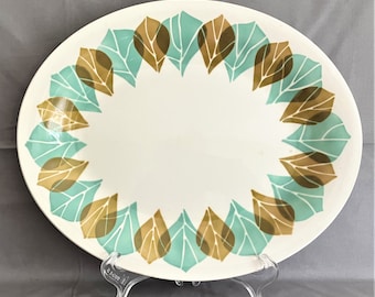 Newleaf Gayday Small Plater by T.G. Green Gresley England