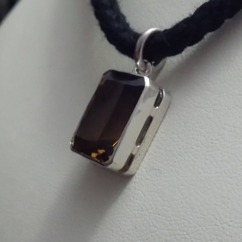36sil Ladies Handmade Sterling Silver and Royal Quartz Pendant